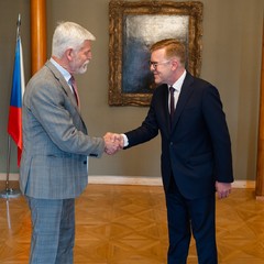 Prezident republiky přijal předsedu ÚOHS Petra Mlsnu, Pražský hrad, 2.5.2024, foto: Tomáš Fongus
